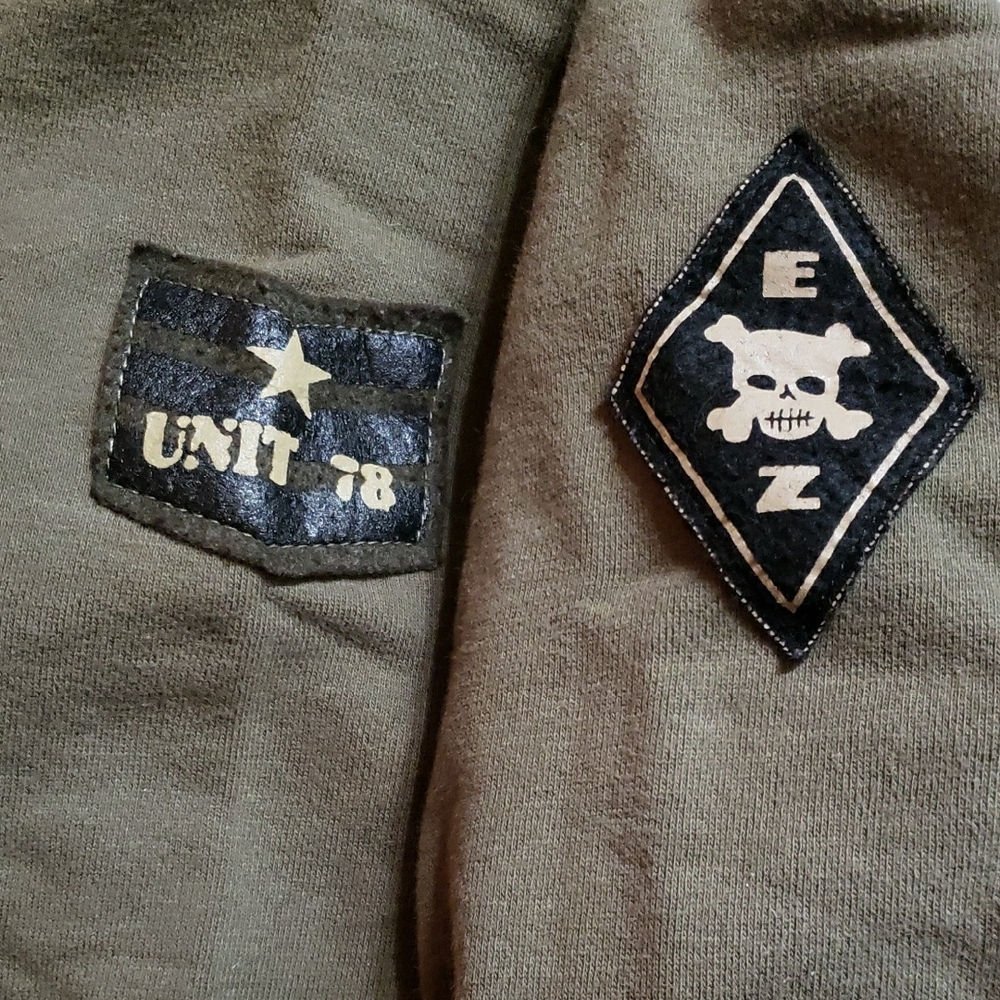 Extreme Camo Zip-Up Jacket - Picture 11 of 12